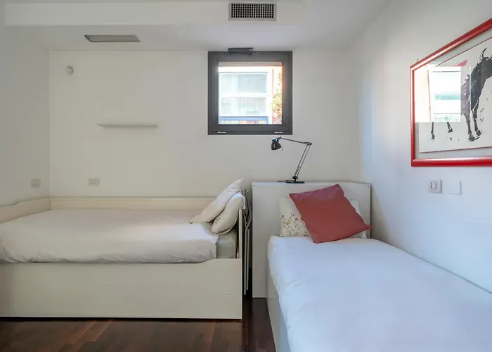 Red Lofty Milano- Loft Moderno Comodo Per Ippodromo, San Siro, Rho Fiera-Mico E Politecnico, Parking