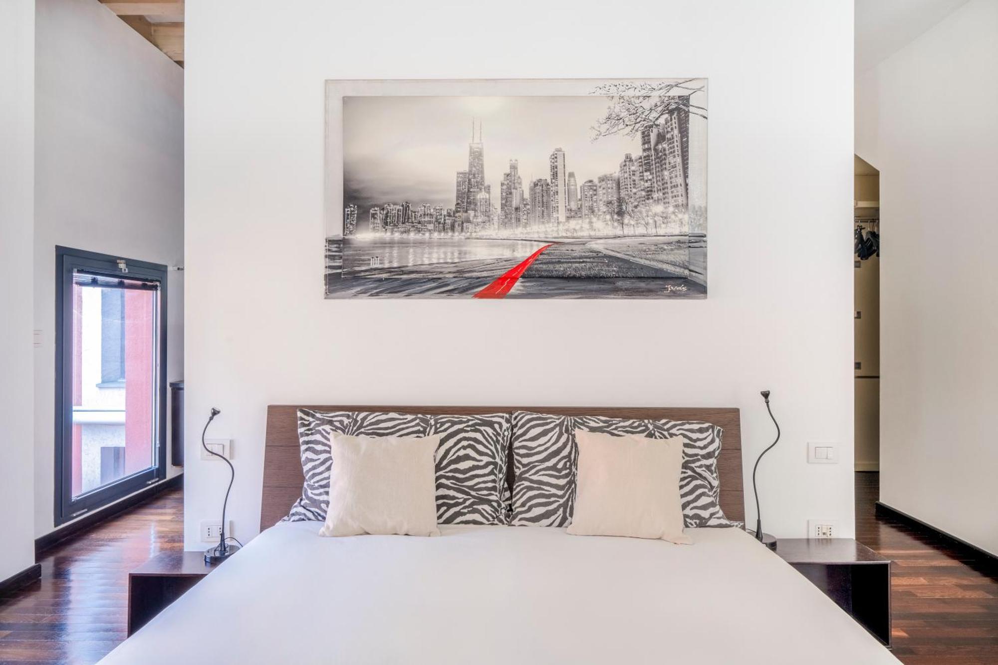 Red Lofty Milano- Loft Moderno Comodo Per Ippodromo, San Siro, Rho Fiera-mico E Politecnico, Parking Milaan